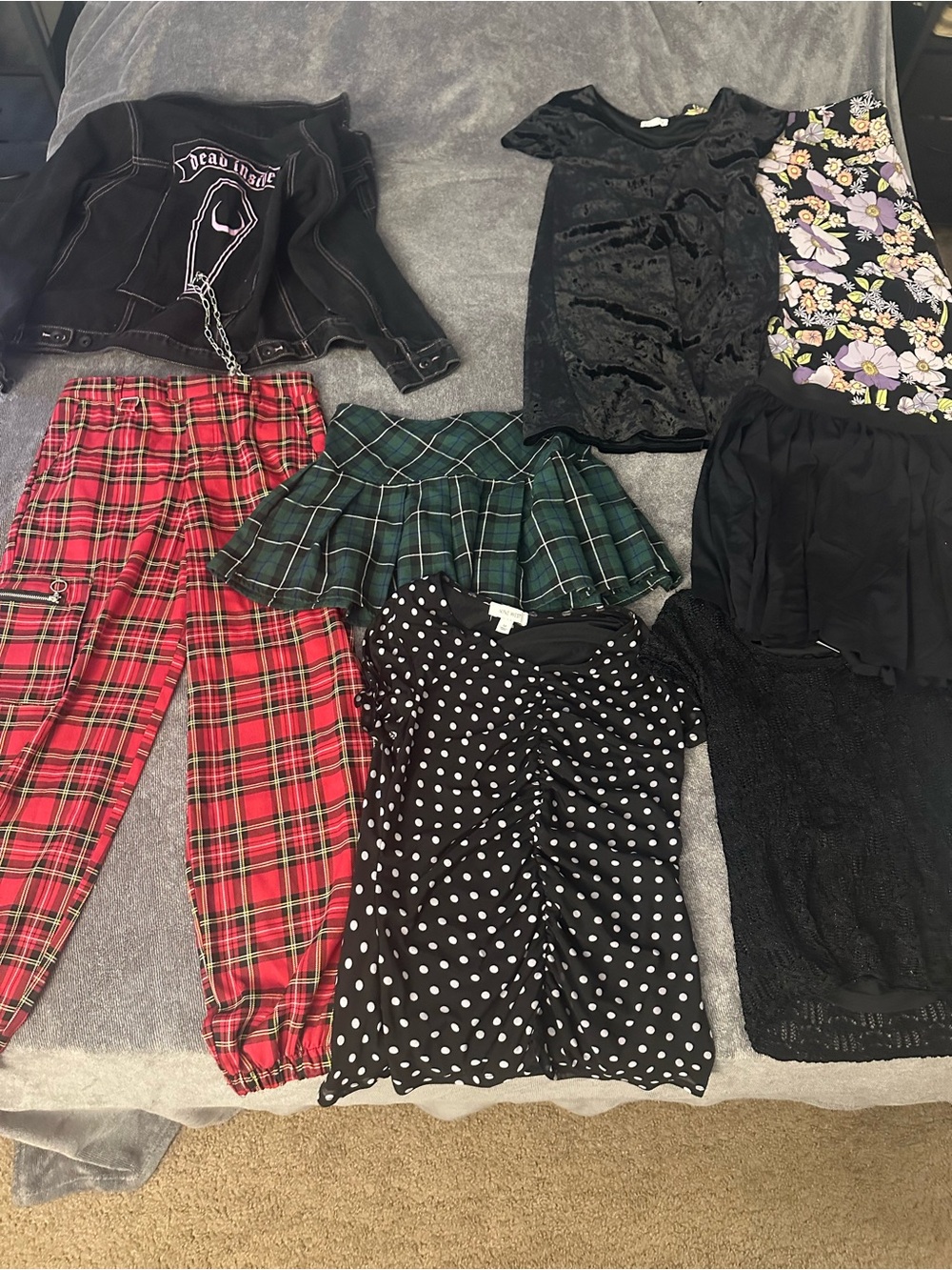 Hot Topic Black Polka Dot Ruched Top